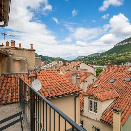 Panoramique Balcon Wifi Centre-ville Apartment Millau